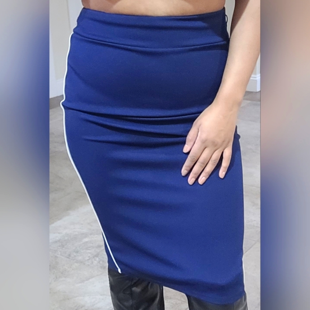 Blue pencil skirt